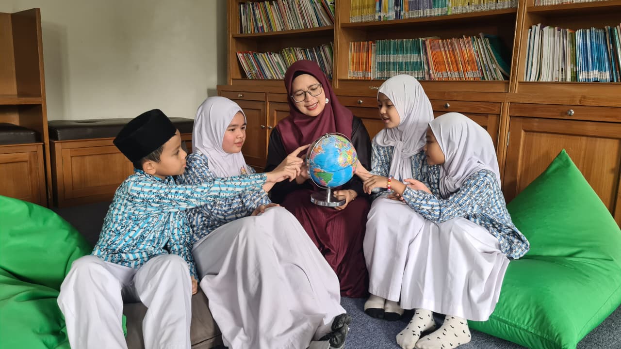 SD (Sekolah Dasar)