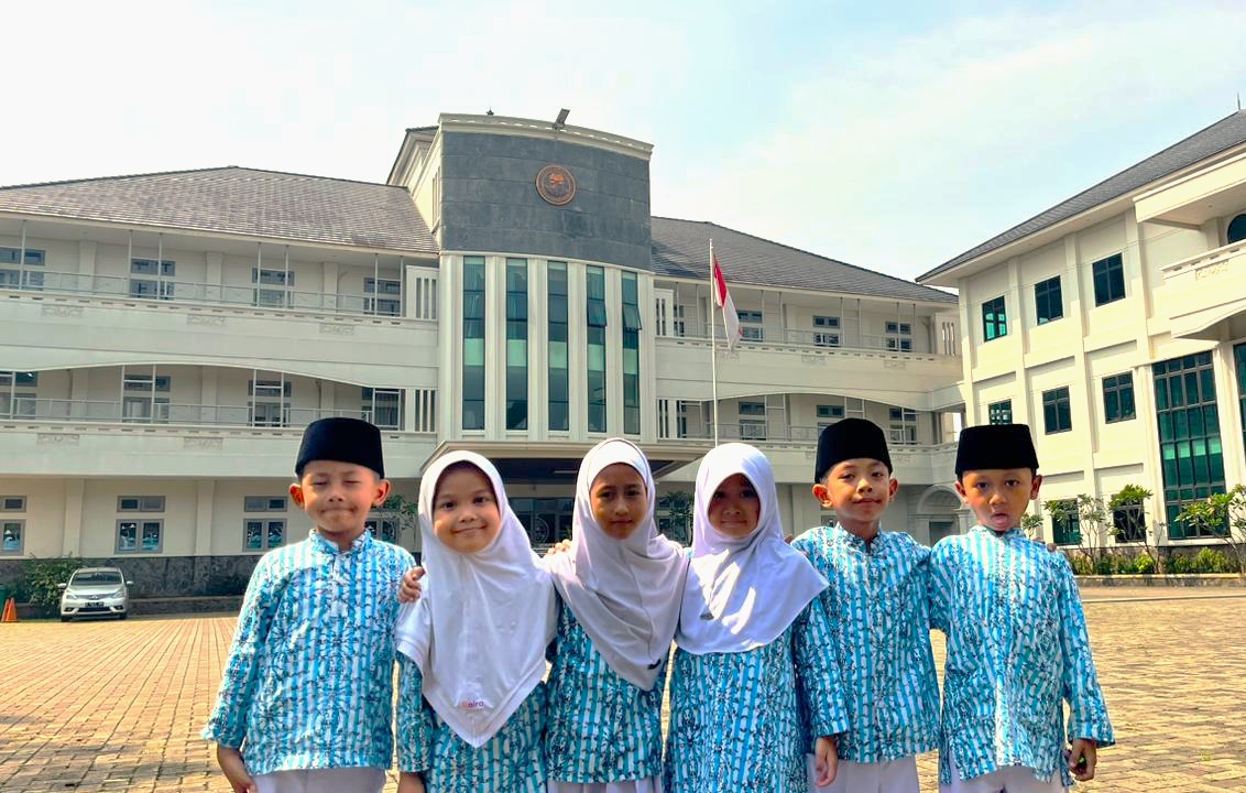 Akhlak Mulia (Budaya 7S)